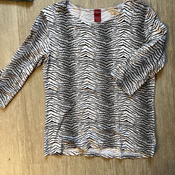 Olsen 3/4 sleeve shirt - Picture 1 of 5